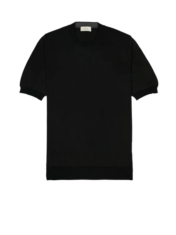 Black cotton T-shirt