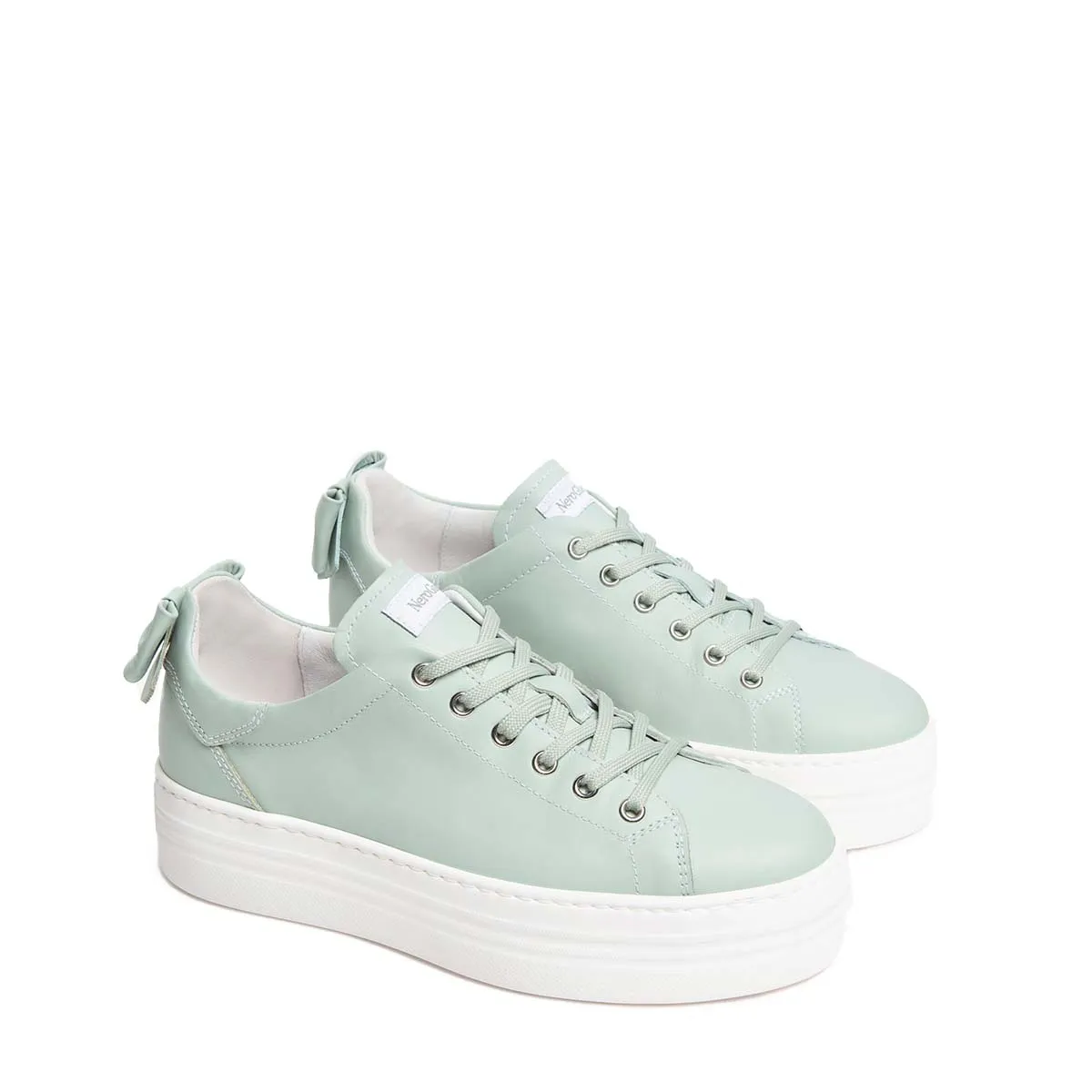   Sneakers Donna in pelle con fiocco posteriore NEROGIARDINI E406520D